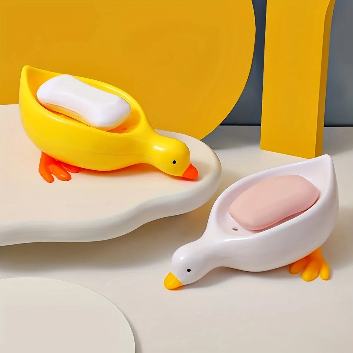 1pc Cute Duck Shaped Soap Dish, Plastic Drain Tray, Self Draining